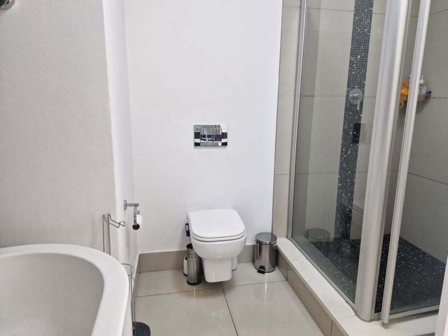 2 Bedroom Property for Sale in Morningside Gauteng