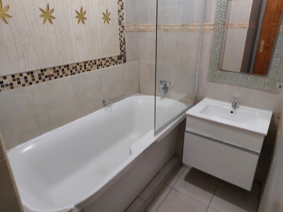 3 Bedroom Property for Sale in Sunnyside Gauteng