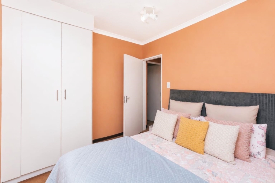 2 Bedroom Property for Sale in Wilgeheuwel Gauteng