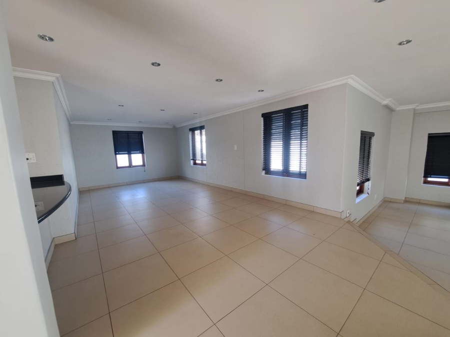To Let 5 Bedroom Property for Rent in Bassonia Gauteng