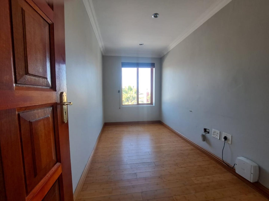 To Let 5 Bedroom Property for Rent in Bassonia Gauteng