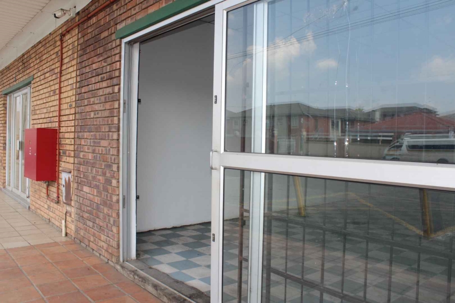 To Let Commercial Property for Rent in Booysens Gauteng