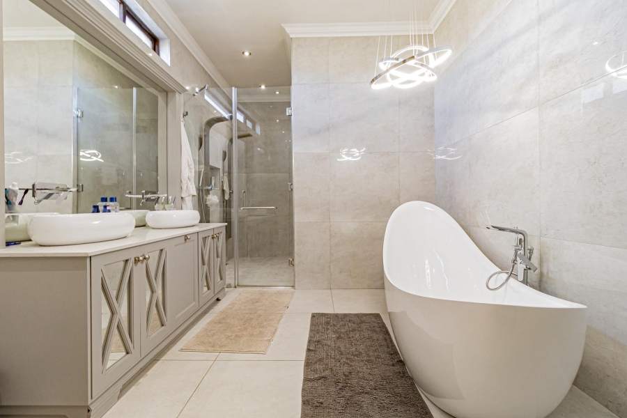To Let 4 Bedroom Property for Rent in Dainfern Valley Gauteng
