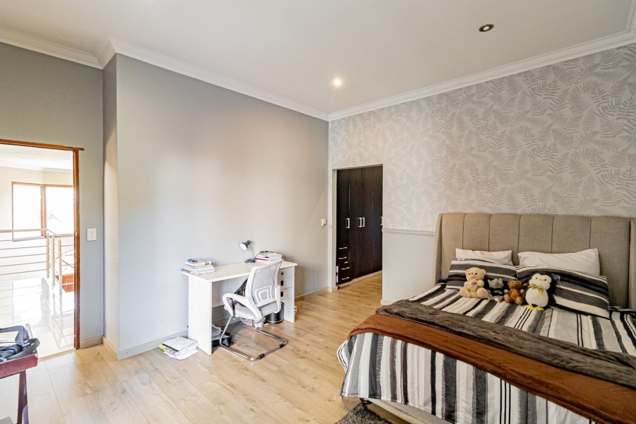 To Let 4 Bedroom Property for Rent in Dainfern Valley Gauteng