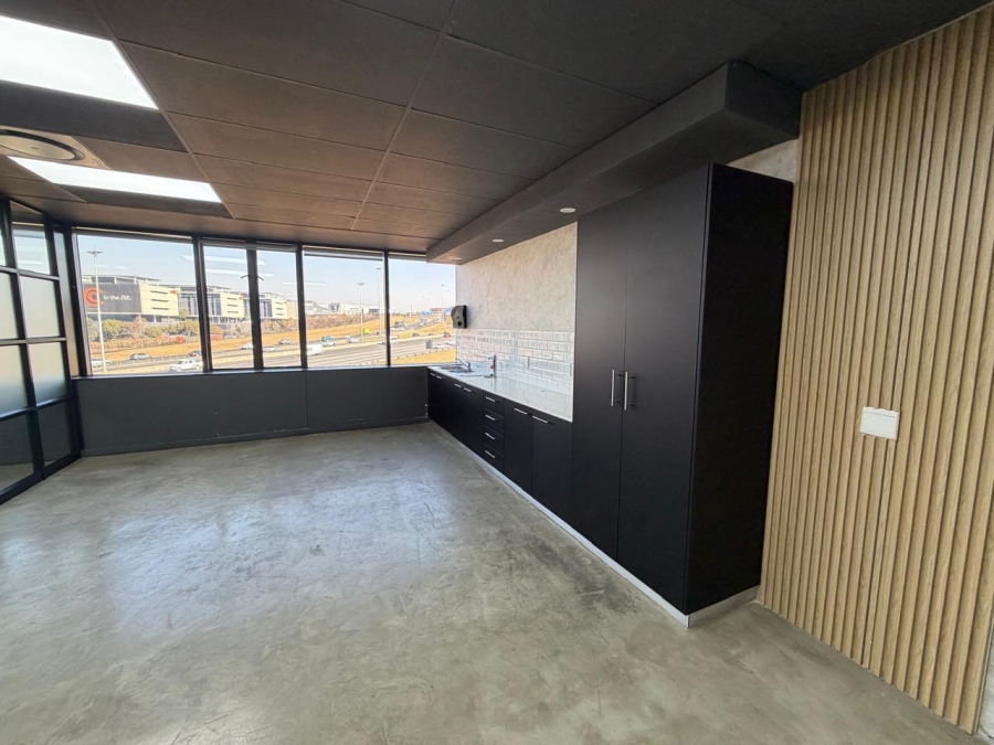 To Let Commercial Property for Rent in Woodmead Gauteng