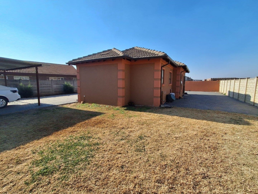 3 Bedroom Property for Sale in Riversdale Gauteng