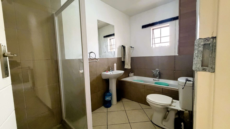 2 Bedroom Property for Sale in Sagewood Gauteng