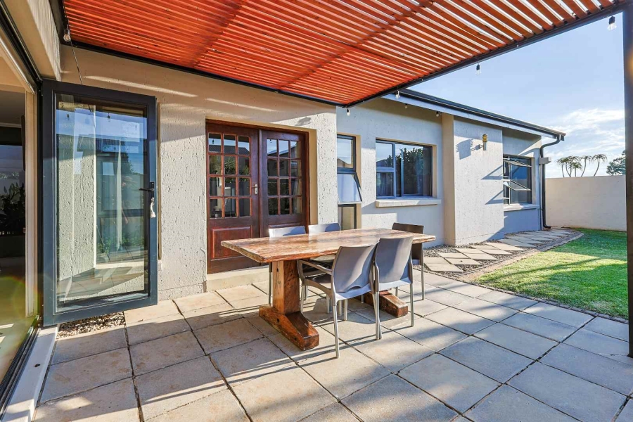 To Let 2 Bedroom Property for Rent in Irene Gauteng