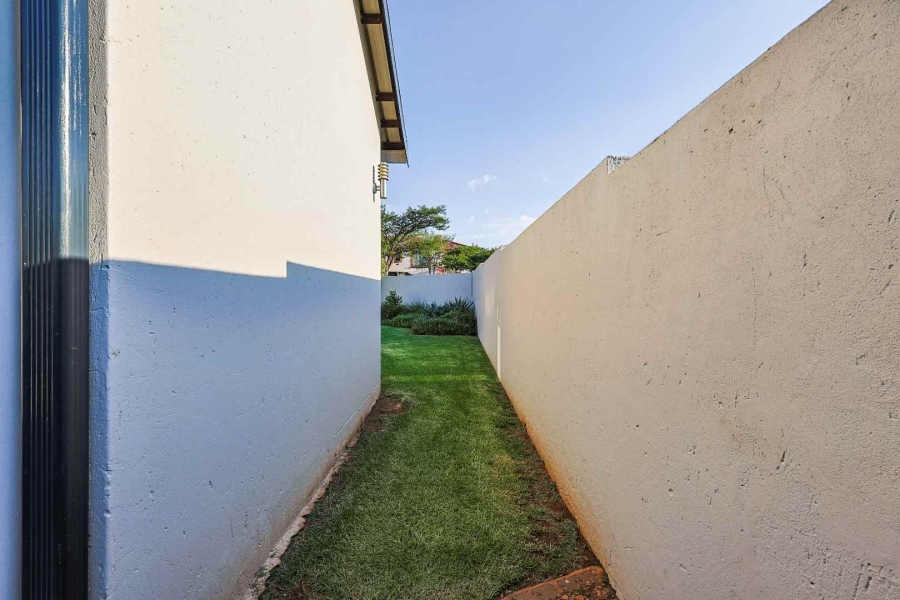 To Let 2 Bedroom Property for Rent in Irene Gauteng