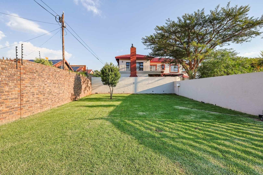 To Let 2 Bedroom Property for Rent in Irene Gauteng