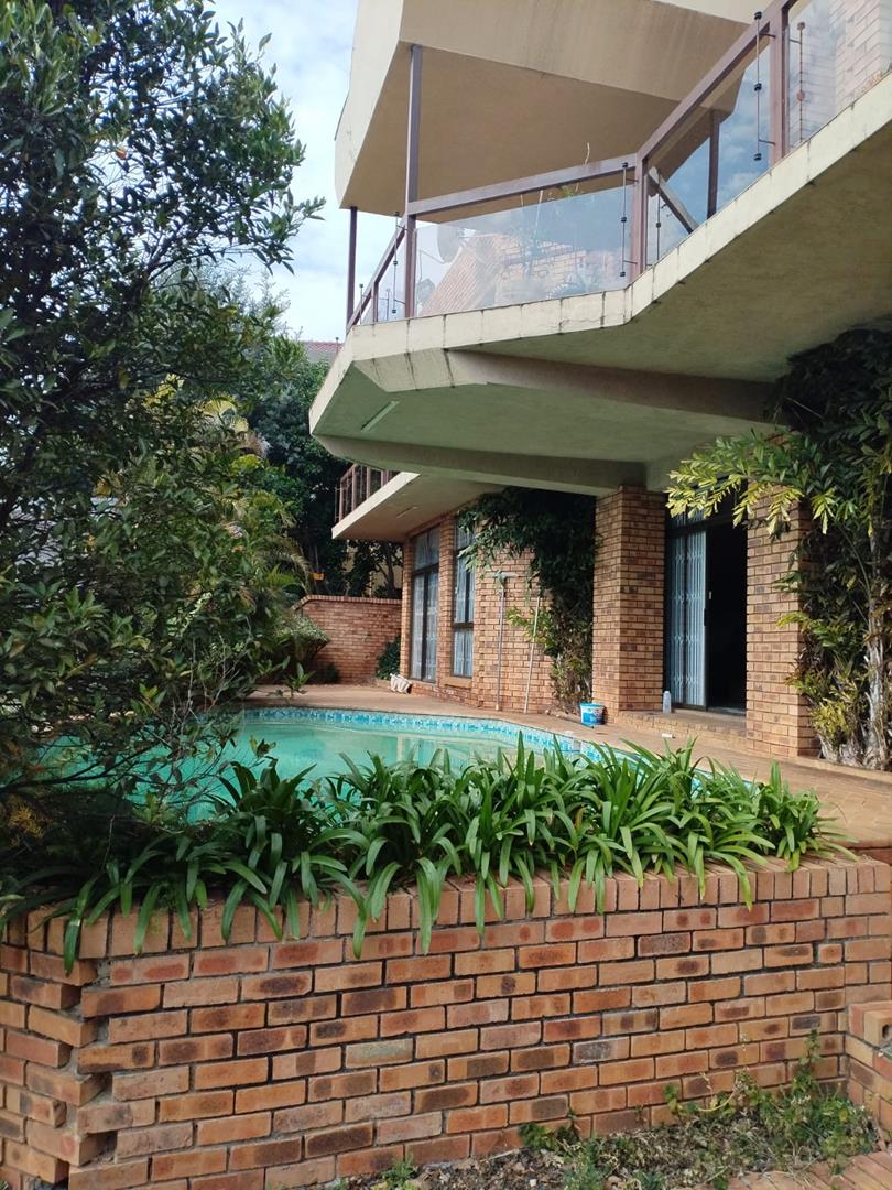 5 Bedroom Property for Sale in Waterkloof Heights Gauteng