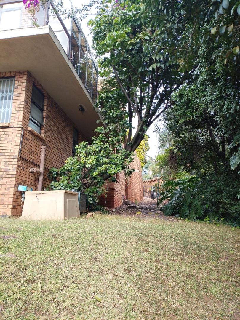 5 Bedroom Property for Sale in Waterkloof Heights Gauteng