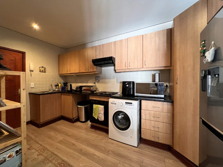 2 Bedroom Property for Sale in Bryanston Gauteng