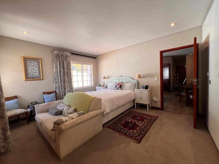 2 Bedroom Property for Sale in Bryanston Gauteng