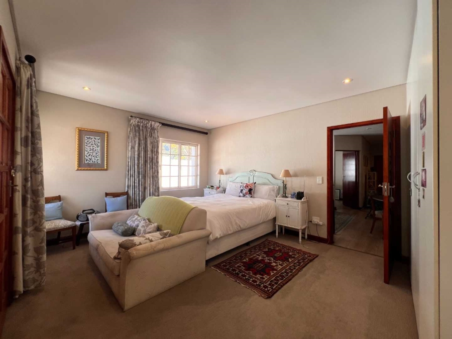 2 Bedroom Property for Sale in Bryanston Gauteng