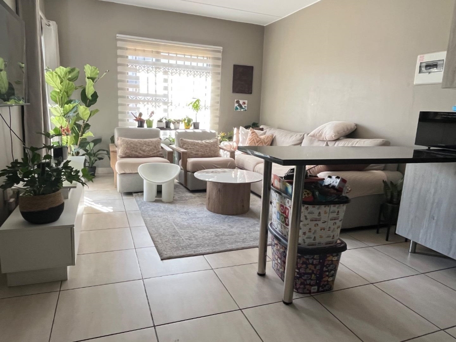 2 Bedroom Property for Sale in Glen Austin AH Gauteng
