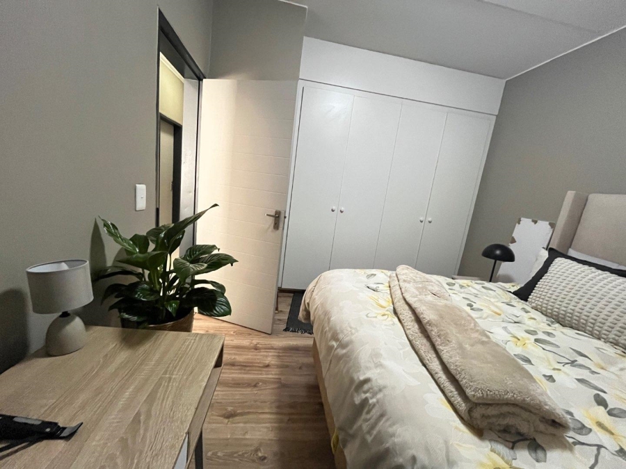 2 Bedroom Property for Sale in Glen Austin AH Gauteng