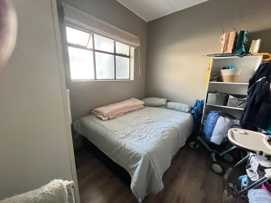2 Bedroom Property for Sale in Glen Austin AH Gauteng