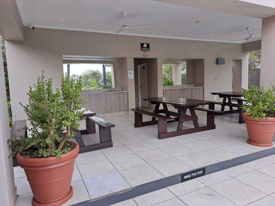 To Let 3 Bedroom Property for Rent in Broadacres Gauteng