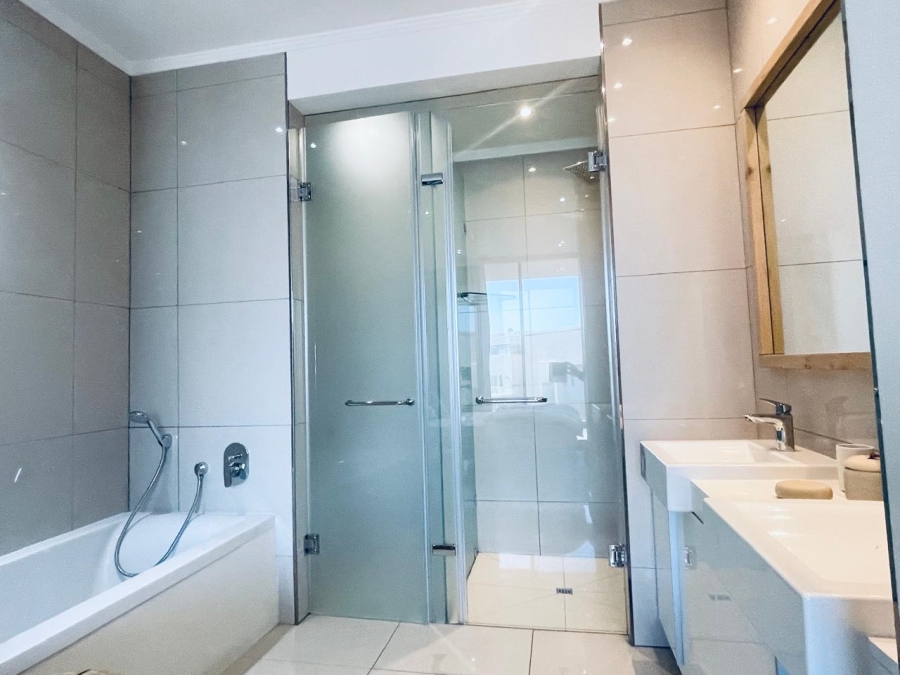 To Let 2 Bedroom Property for Rent in Morningside Gauteng