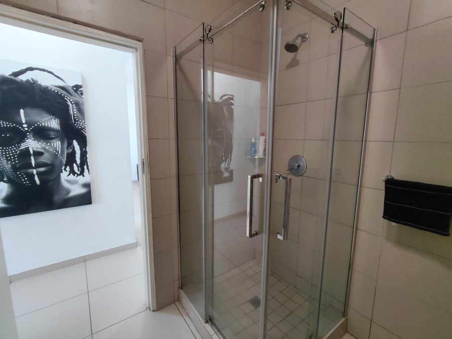 To Let 2 Bedroom Property for Rent in Kengies Gauteng