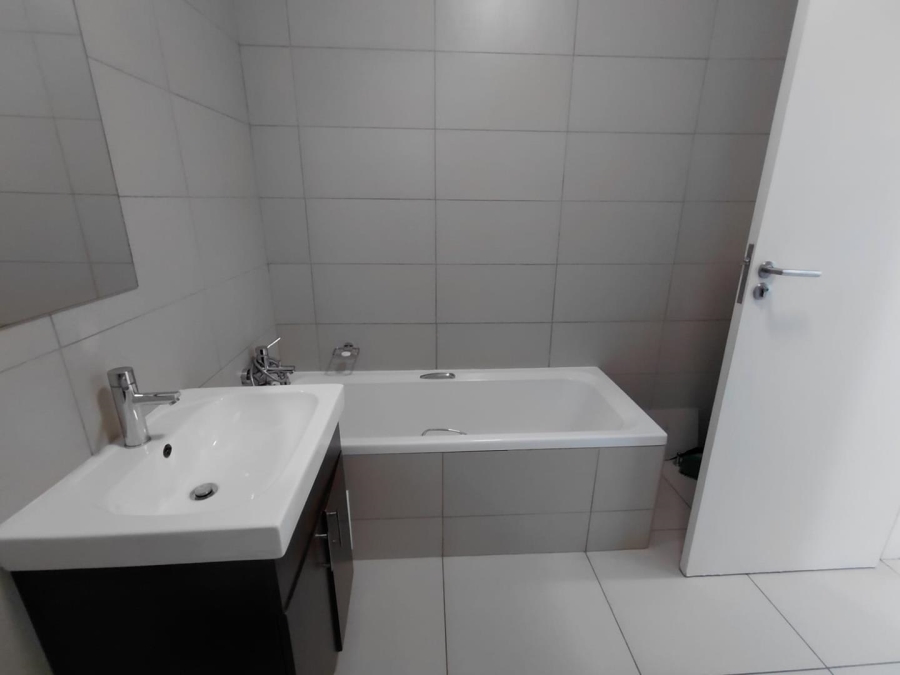 To Let 2 Bedroom Property for Rent in Kengies Gauteng