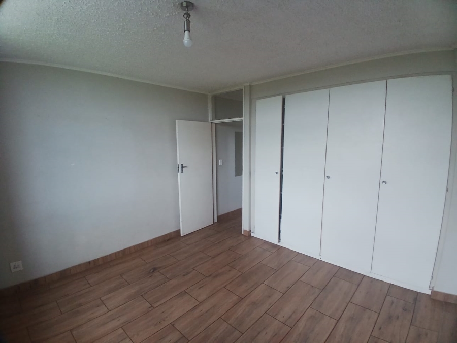 2 Bedroom Property for Sale in Kilner Park Gauteng