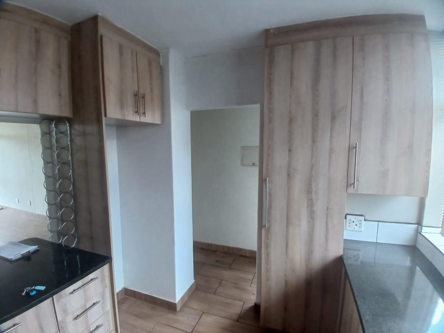 2 Bedroom Property for Sale in Kilner Park Gauteng
