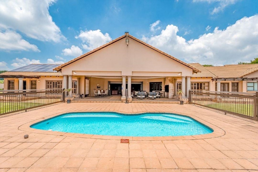 4 Bedroom Property for Sale in Bredell Gauteng