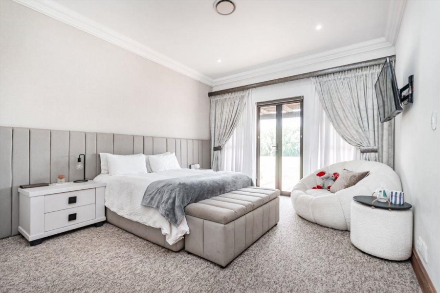 4 Bedroom Property for Sale in Bredell Gauteng