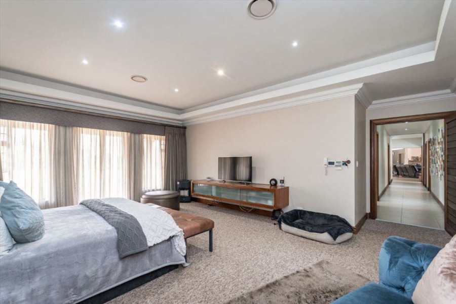 4 Bedroom Property for Sale in Bredell Gauteng