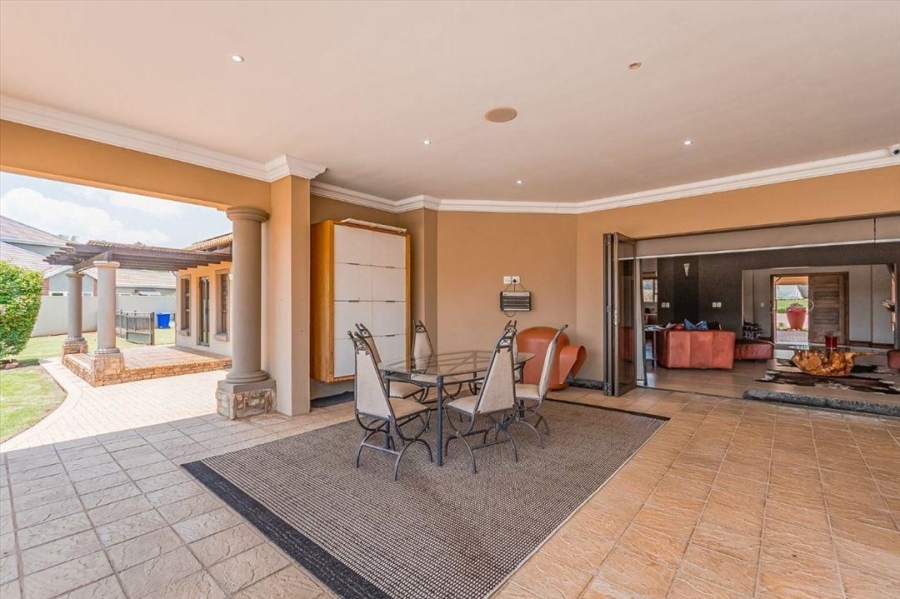 4 Bedroom Property for Sale in Bredell Gauteng