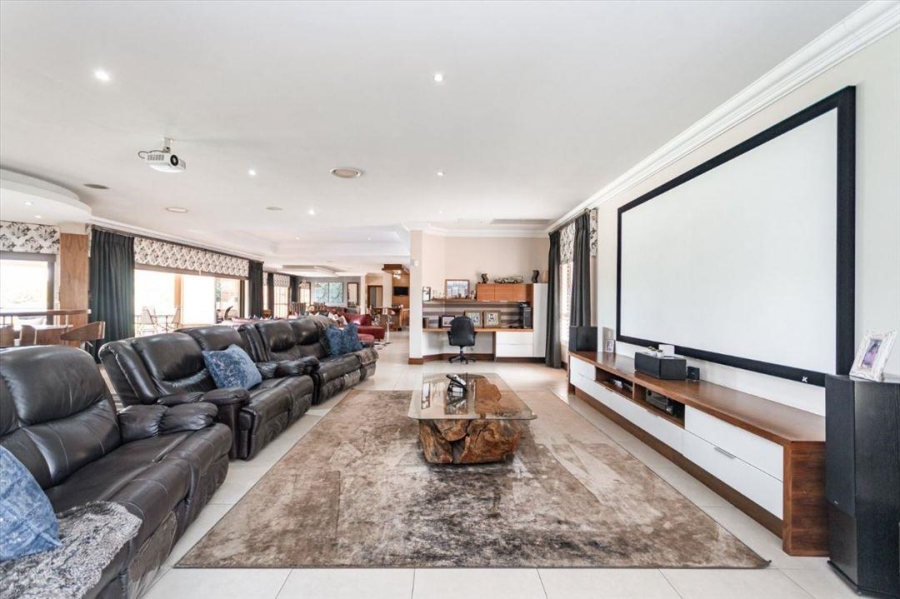 4 Bedroom Property for Sale in Bredell Gauteng