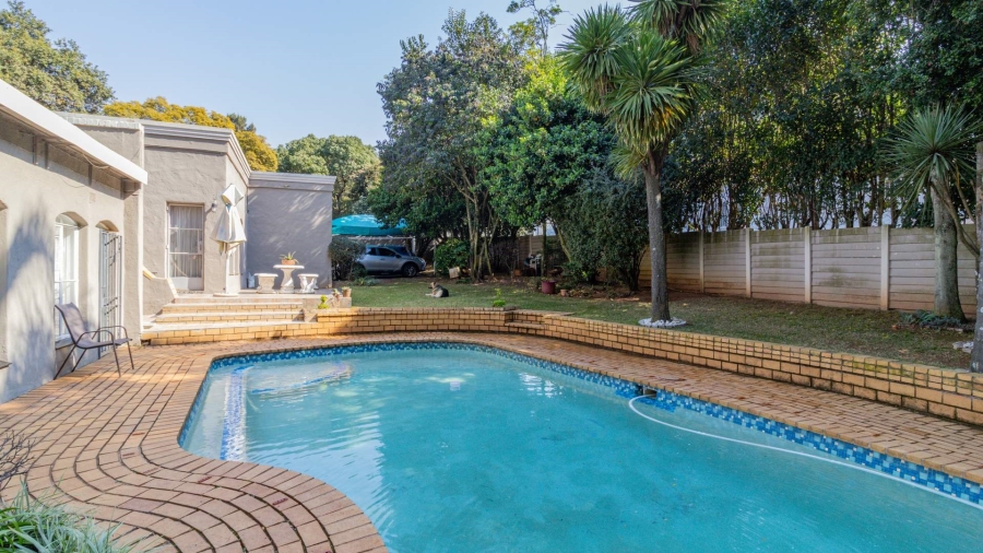 4 Bedroom Property for Sale in Northcliff Ext 15 Gauteng
