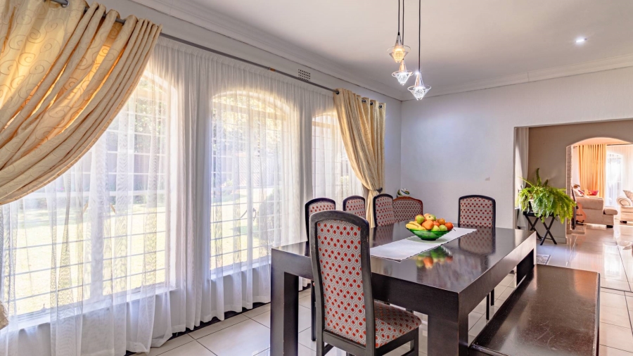 4 Bedroom Property for Sale in Northcliff Ext 15 Gauteng
