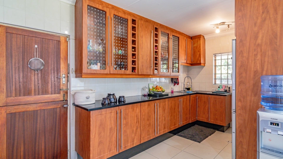 4 Bedroom Property for Sale in Northcliff Ext 15 Gauteng