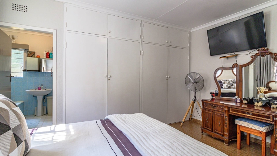 4 Bedroom Property for Sale in Northcliff Ext 15 Gauteng