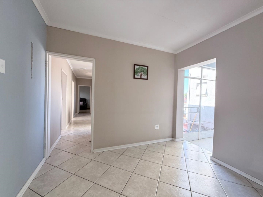 3 Bedroom Property for Sale in Suideroord Gauteng