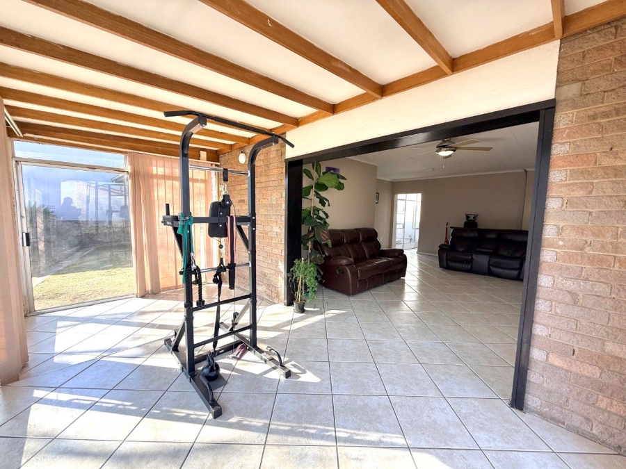3 Bedroom Property for Sale in Suideroord Gauteng