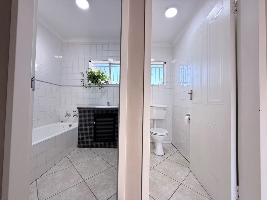 3 Bedroom Property for Sale in Suideroord Gauteng