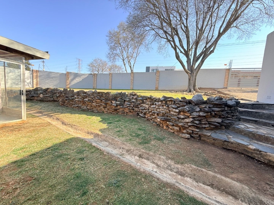 3 Bedroom Property for Sale in Suideroord Gauteng