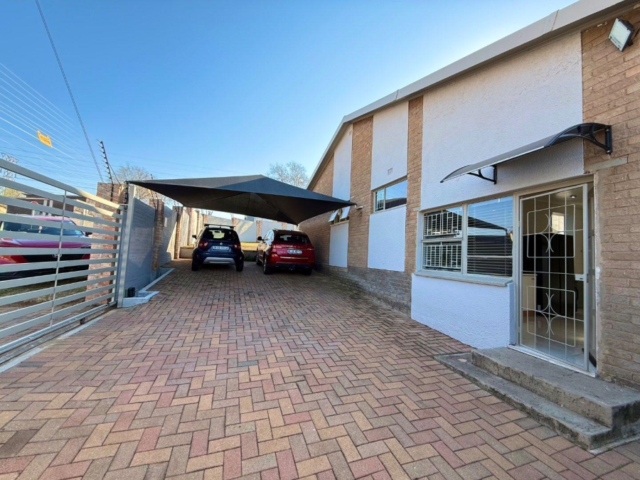 3 Bedroom Property for Sale in Suideroord Gauteng