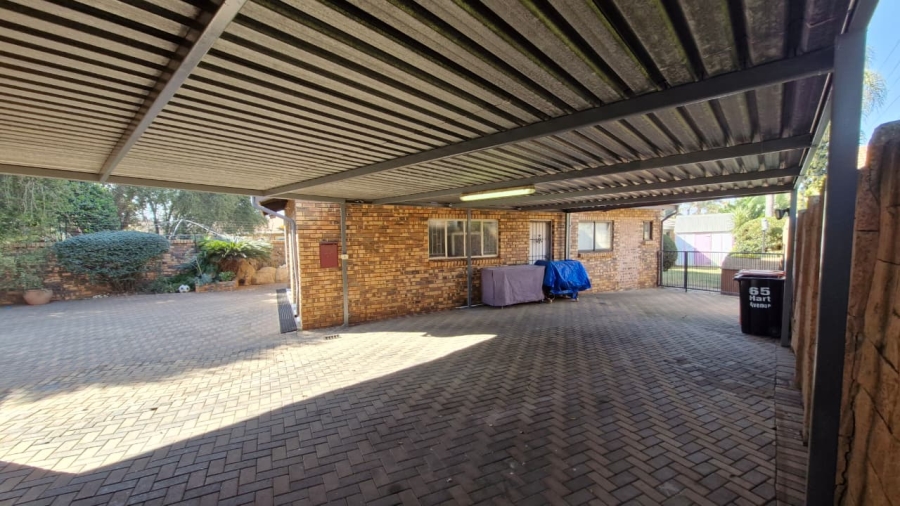 4 Bedroom Property for Sale in Meyersdal Gauteng