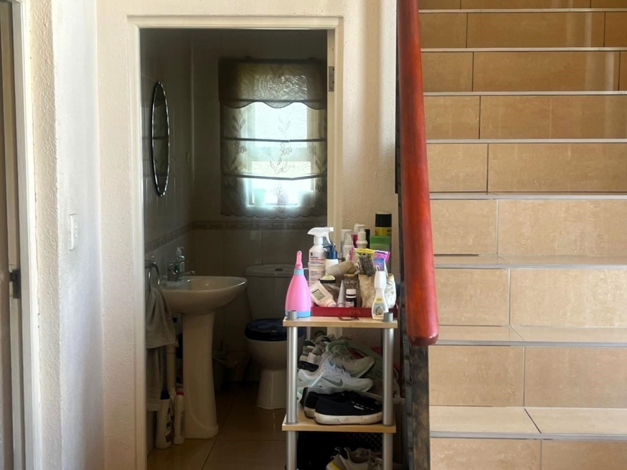 4 Bedroom Property for Sale in Meyersdal Gauteng