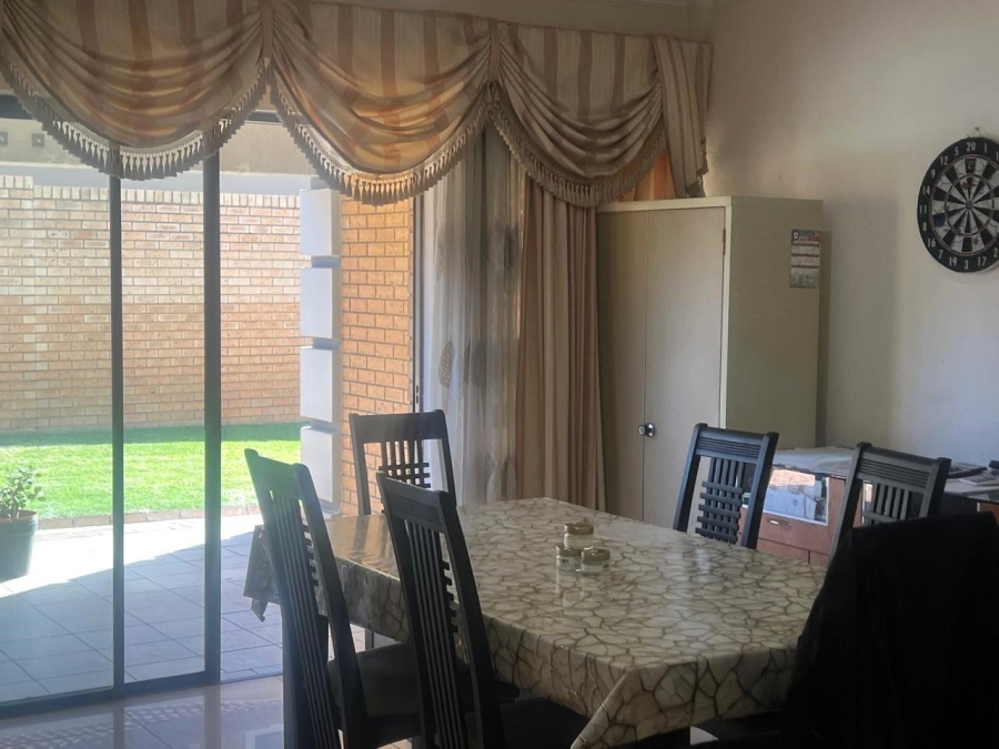 4 Bedroom Property for Sale in Meyersdal Gauteng