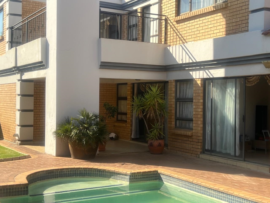 4 Bedroom Property for Sale in Meyersdal Gauteng