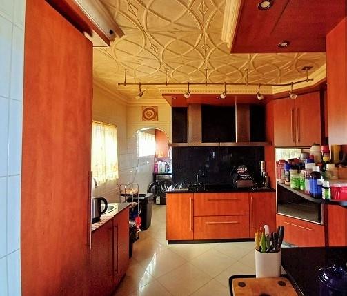 3 Bedroom Property for Sale in Oakdene Gauteng