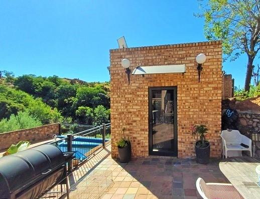 3 Bedroom Property for Sale in Oakdene Gauteng