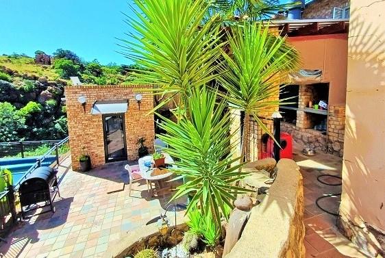 3 Bedroom Property for Sale in Oakdene Gauteng