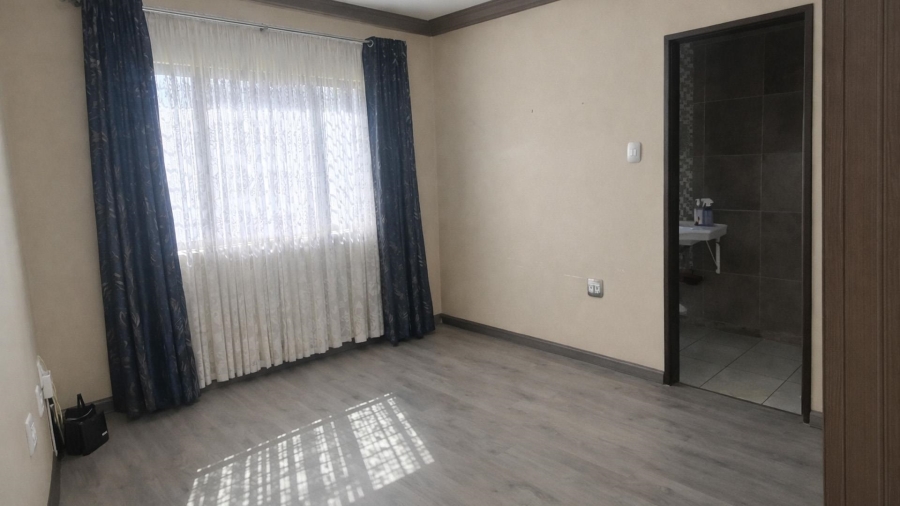 3 Bedroom Property for Sale in Actonville Gauteng